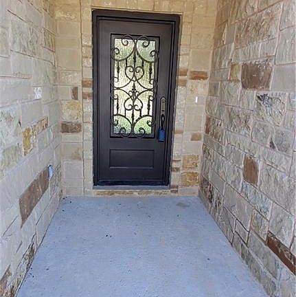 3rd image of 339 Lamaloa Ln