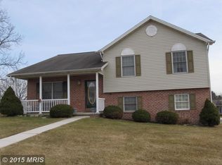 301 S Columbus Ave, Littlestown, PA 17340