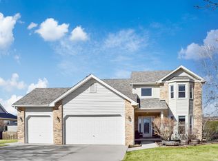 118 Jack Dylan Dr, Hampshire, IL 60140