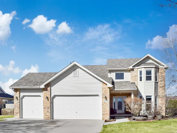 118 Jack Dylan Dr, Hampshire, IL 60140