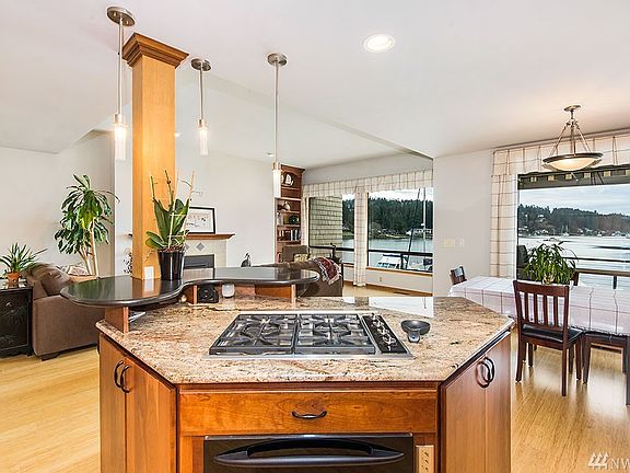 3rd image of 8915 N Harborview Dr APT 203