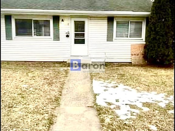 2nd image of 1118 N Olive St
