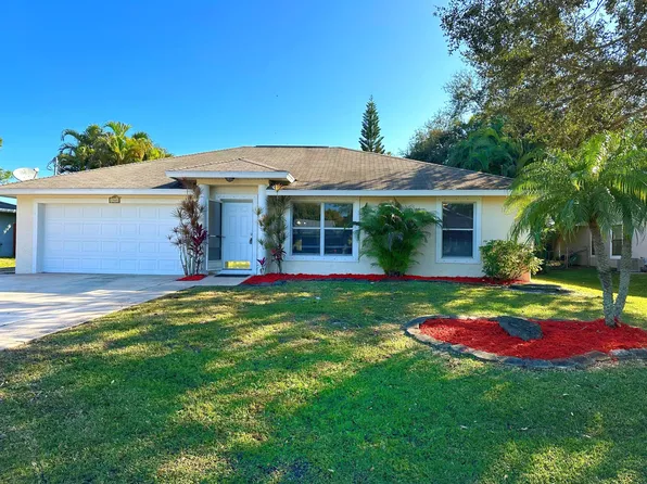 1561 SW Broadview Street, Port St Lucie, FL 34983
