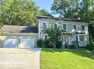 2856 Creekwood Dr SW, Snellville, GA