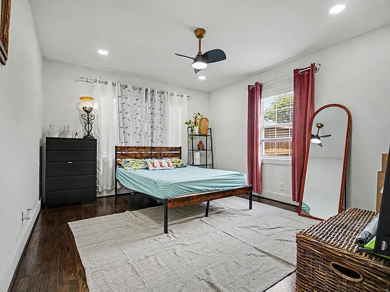 5226 Pomander Rd — Photo 23