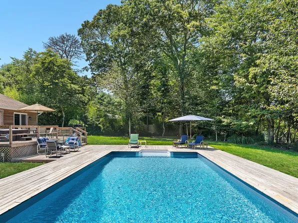 75 Edwards Ave, East Hampton, NY 11937