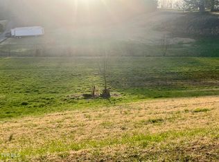 Kiser Rd, Coeburn, VA 24230