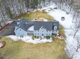 22 Hillside Dr, Brookline, NH 03033