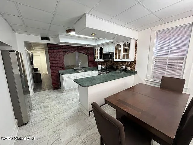 189 Hill St #2 — Photo 4