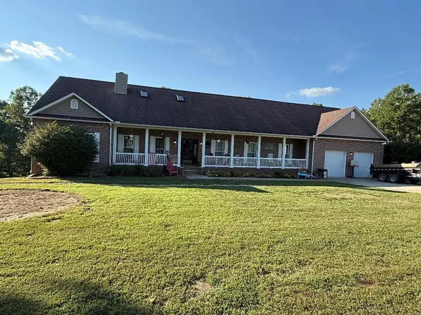 270 Stanley Dr, Prichard, WV 25555