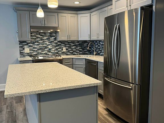 2nd image of 3703 27th St #1