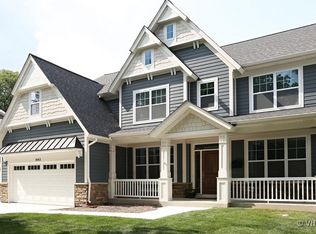 440 Gierz St, Downers Grove, IL 60515