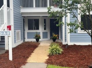 855 Sandlake Dr APT C, Mount Pleasant, SC 29464