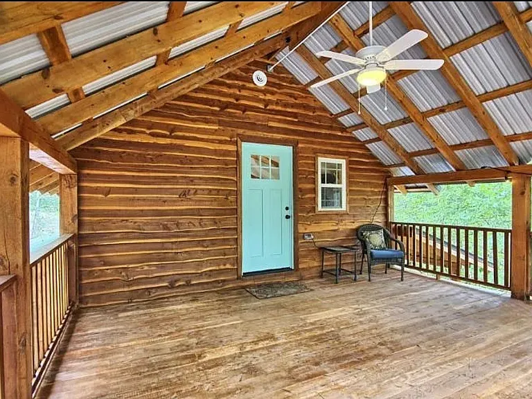 7364 Sugar Camp Hollow Rd — Photo 7
