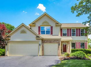 6033 Seton Ct, Lewis Center, OH 43035