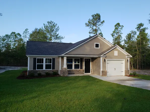 235 Canada Dr, Camden, SC 29020