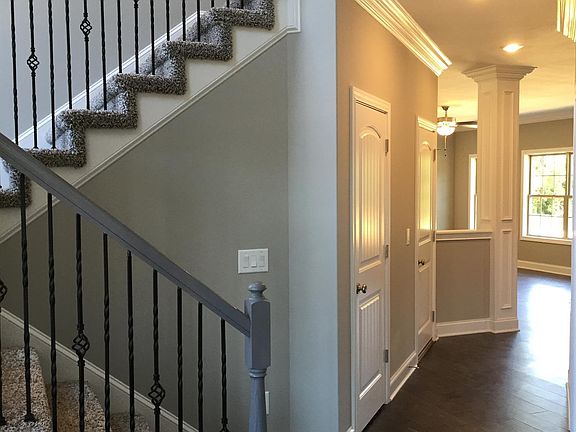 2nd image of 599 Larkspur Lot 788