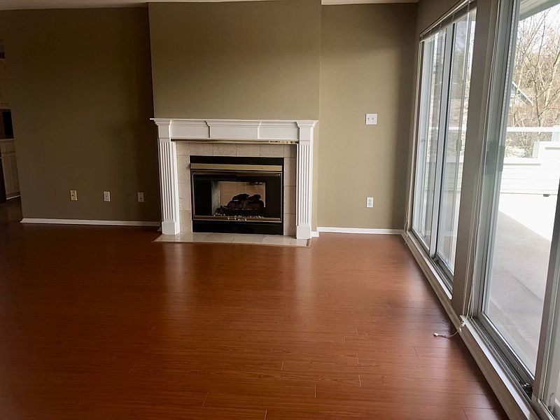 Vancouver Apartment for rent - 2 Bedrooms — photo 3