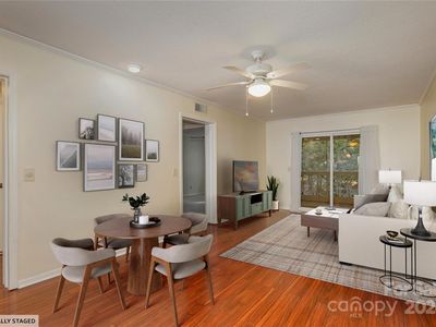 27 Lake Dr APT I1, Hendersonville, NC, 28739