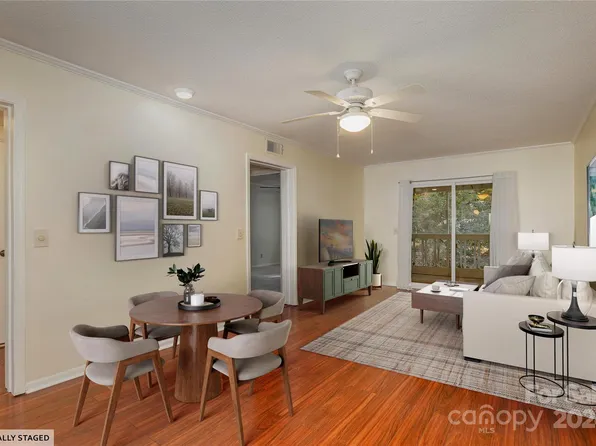 27 Lake Dr APT I1, Hendersonville, NC 28739