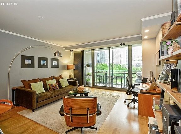 4th image of 201 N Westshore Dr APT 303