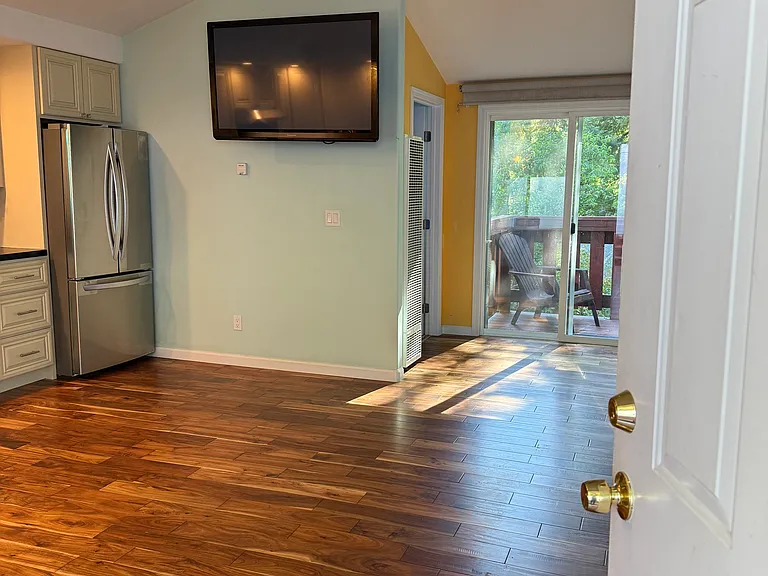 184 Madrona Rd — Photo 7