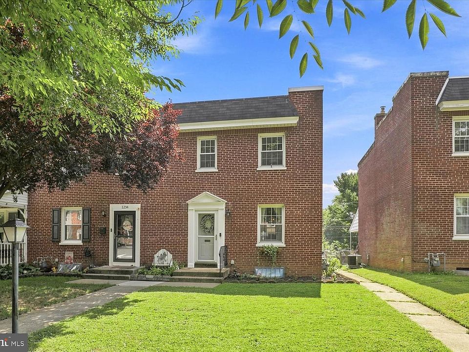 1st image of 1236 Union St