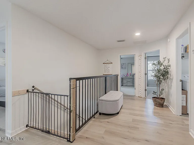 1432 Greyfield Dr — Photo 23