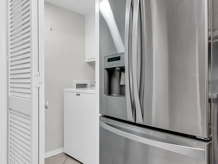 217 Westfield Dr — Photo 11