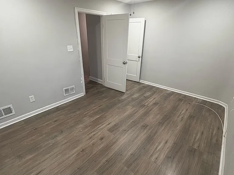 3611 W Lexington St — Photo 14