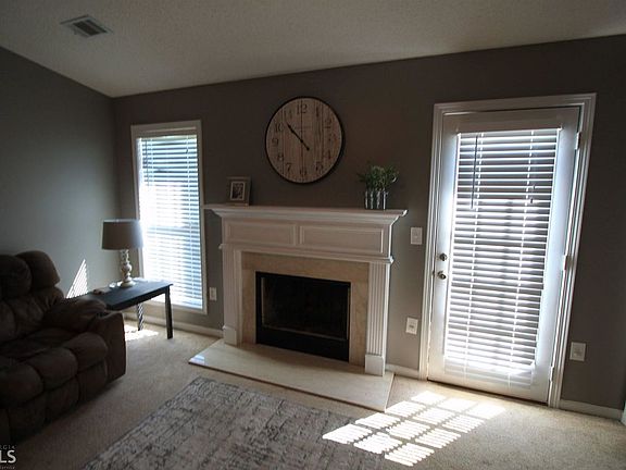 3rd image of 309 Ansley Dr