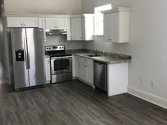 2nd image of 3034 Orleans Ave
