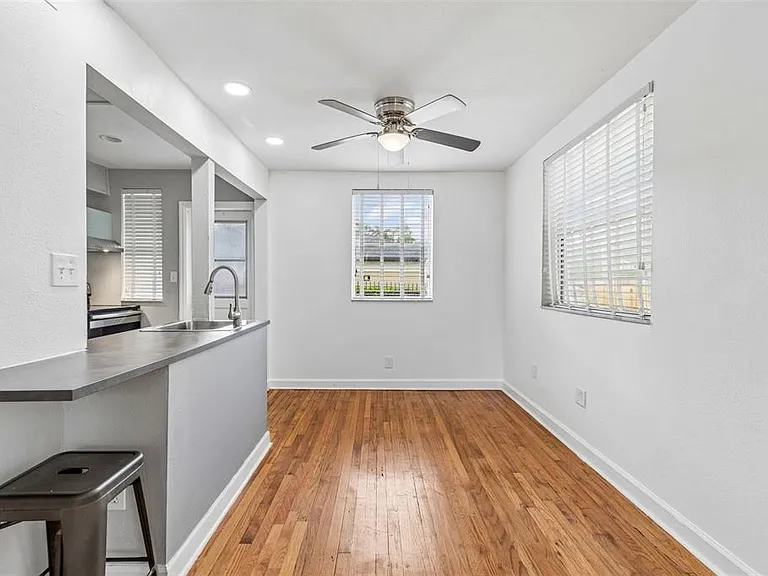 601 Swann Dr — Photo 7