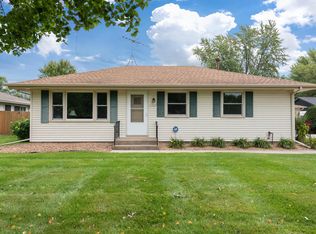 11527 Ivywood St NW, Coon Rapids, MN 55433