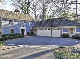 8621 Burdette Rd, Bethesda, MD 20817