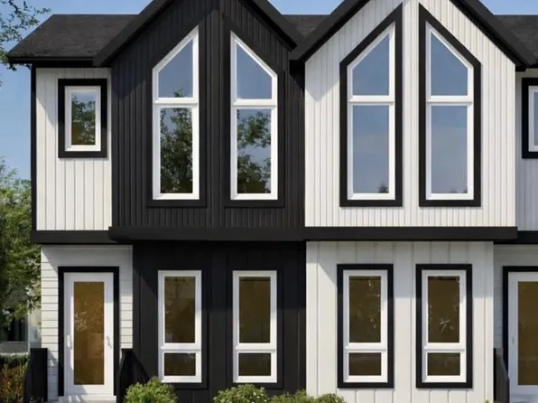 3128 E 39th St SW, Calgary, AB T3E 3J1