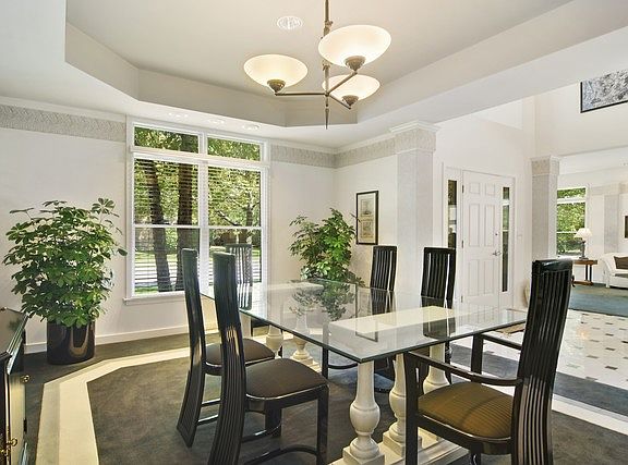 5th image of 2569 Cotswolds Ct