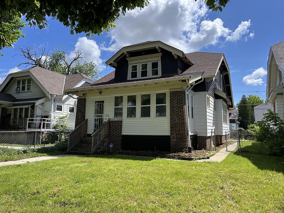 2856 North 40th STREET, Milwaukee, WI 53210 | Zillow