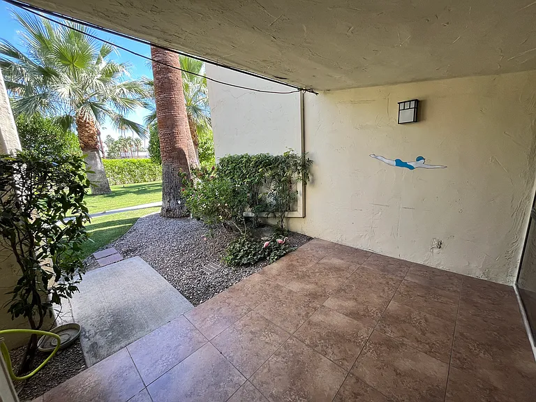 1655 E Palm Canyon Dr #709 — Photo 3