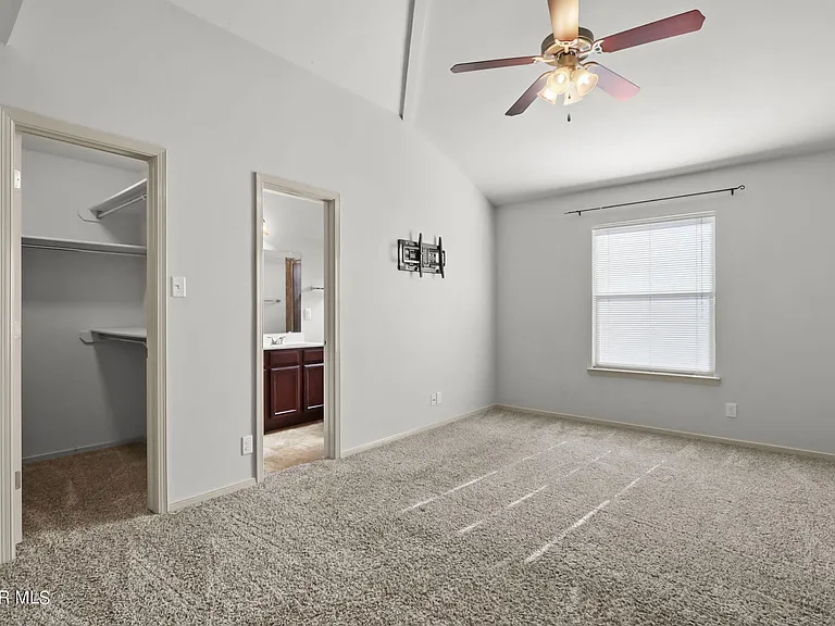 14438 Miguel Terrazas Dr — Photo 39