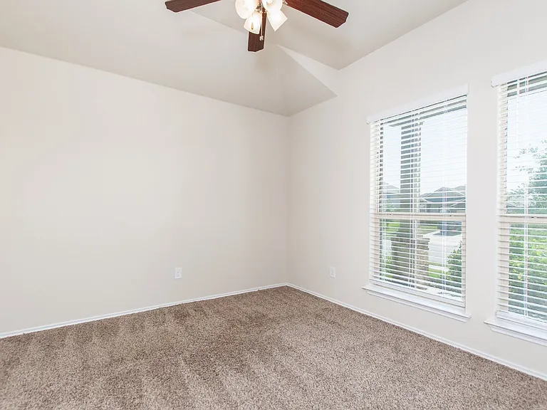 2516 Bargello St — Photo 28