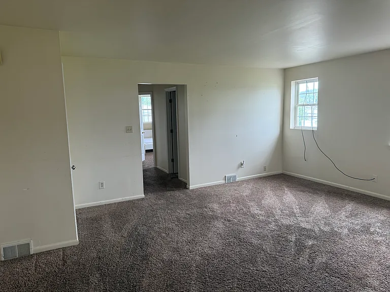 2136 W Pike St #4 — Photo 9