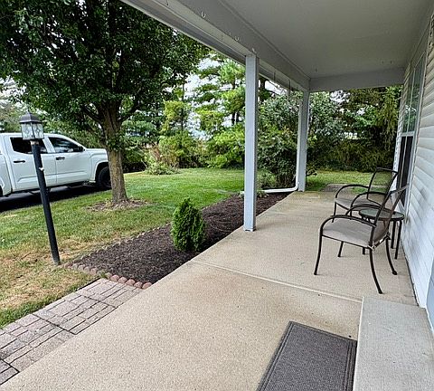 4th image of 2665 Orchard Run Rd