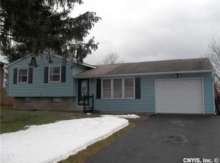 16 Dewline Rd, Liverpool, NY 13090