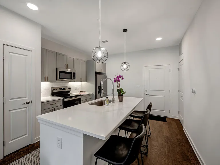 1677 54th Ave N #121 — Photo 4