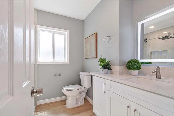 2824 W 177th St — Photo 4