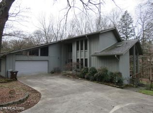 113 Chestnut Hill Rd, Oak Ridge, TN 37830