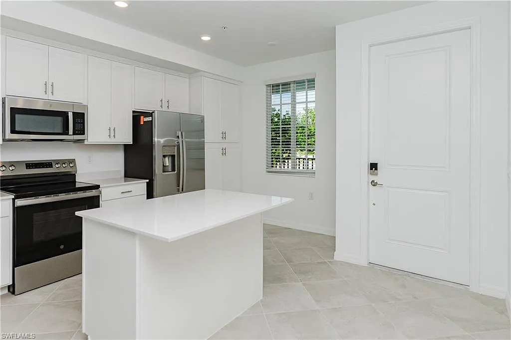 18411 Copperhead Drive # 325 - Ibis Landing - Jacob — Photo 2