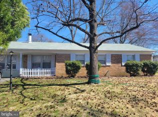 306 Tompkins Ln, Waldorf, MD