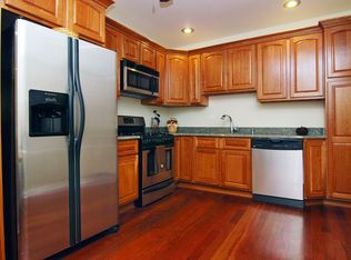 2538 N Leclaire Ave APT 3, Chicago, IL 60639